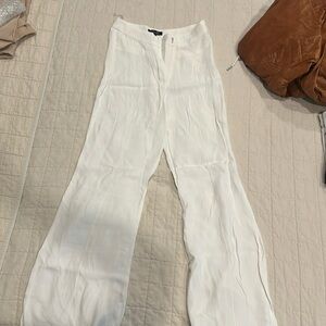 Elliatt White Wide Leg Pants